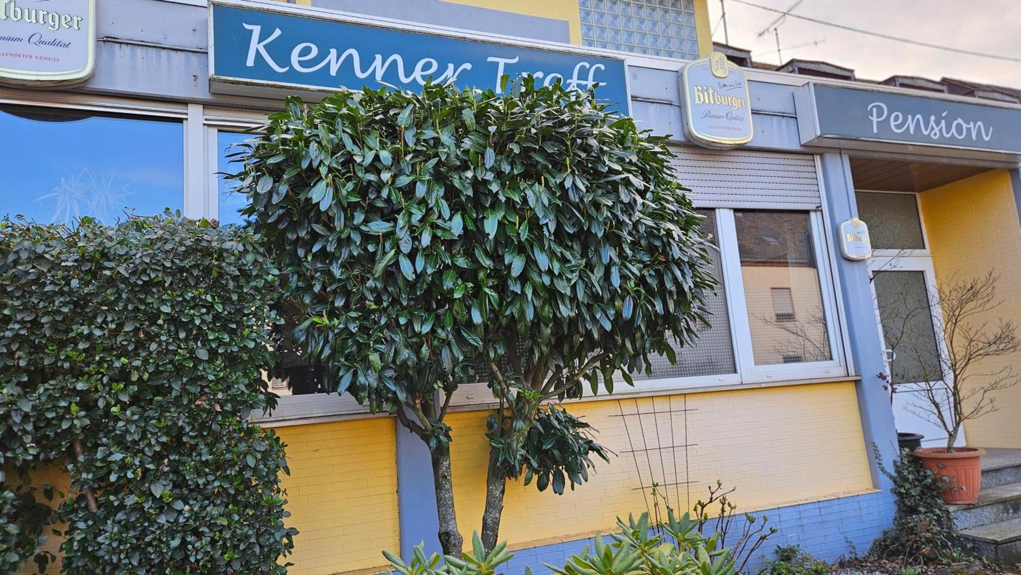 Hotel Kenner Treff Exterior foto